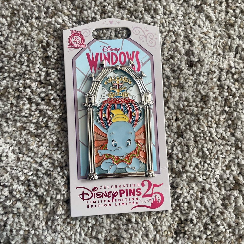 Disney Dumbo Windows if Attraction Pin